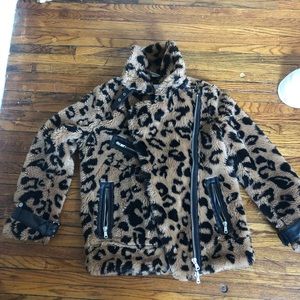 Leopard coat